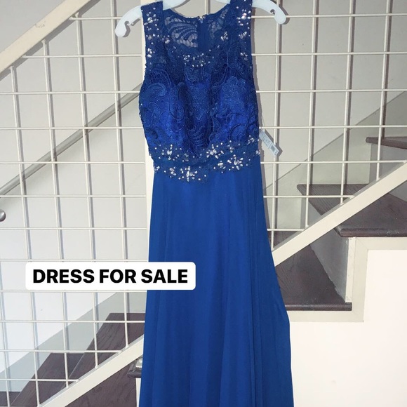 David’s Bridal Royal Formal Dress - Picture 1 of 4